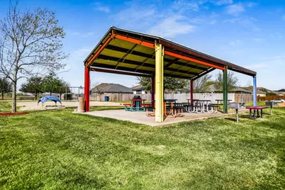 102 Blanco Woods Boulevard, Elgin, TX 78621 - Photo 23