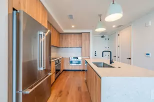 84 East Ave, Austin, TX 78701 - Photo 3