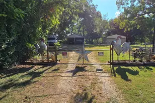 2002 Citation Dr, Del Valle, TX 78617 - Photo 1