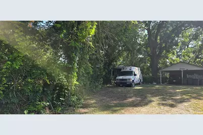 2002 Citation Drive, Del Valle, TX 78617 - Photo 3