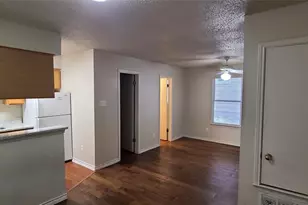 1907 Robbins Pl, Austin, TX 78705 - Photo 1