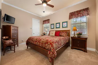 27017 Masters Parkway, Spicewood, TX 78669 - Photo 17