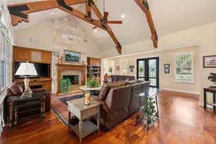 27017 Masters Pkwy, Spicewood, TX 78669 - Photo 5
