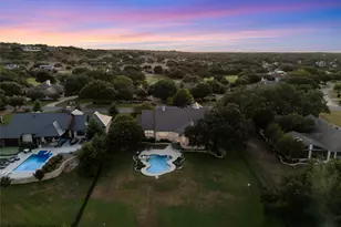 27017 Masters Pkwy, Spicewood, TX 78669 - Photo 39