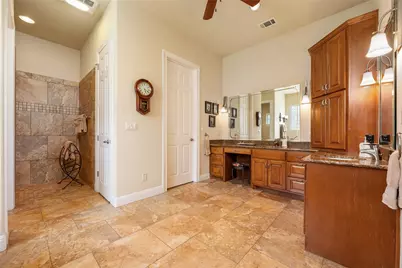 27017 Masters Parkway, Spicewood, TX 78669 - Photo 13