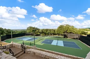 27017 Masters Pkwy, Spicewood, TX 78669 - Photo 33