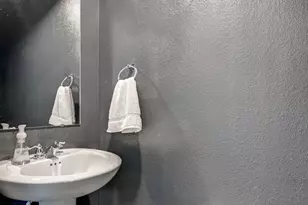 17719 Dockery Dr, Elgin, TX 78621 - Photo 17