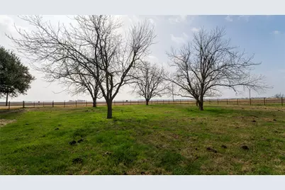 659 County Road 463, Thorndale, TX 76577 - Photo 23