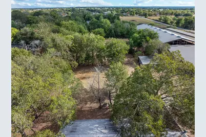 517 First Street, Lexington, TX 78947 - Photo 27