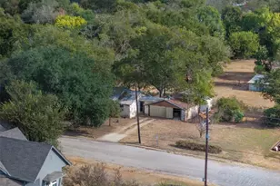 517 First St, Lexington, TX 78947 - Photo 25