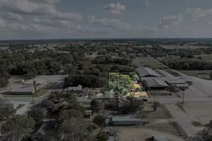 517 First St, Lexington, TX 78947 - Photo 37