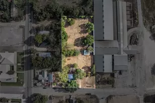 517 First St, Lexington, TX 78947 - Photo 31