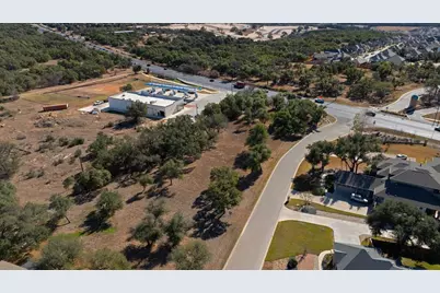 10913 Vista Heights Drive, Georgetown, TX 78628 - Photo 13