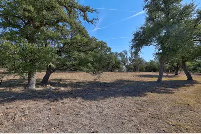 10913 Vista Heights Drive, Georgetown, TX 78628 - Photo 3