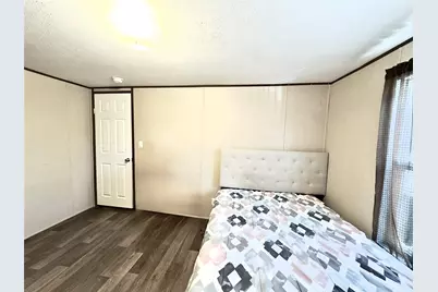1869 Young Lane, Lockhart, TX 78644 - Photo 9