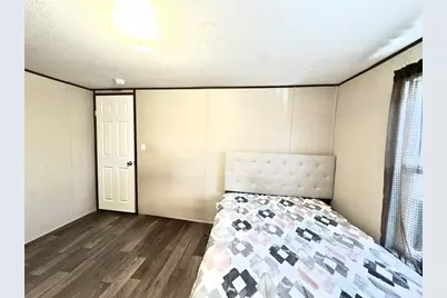 1869 Young Lane, Lockhart, TX 78644 - Photo 9