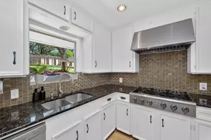 4901 Timberline Dr, Austin, TX 78746 - Photo 19