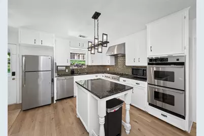 4901 Timberline Drive, Austin, TX 78746 - Photo 17