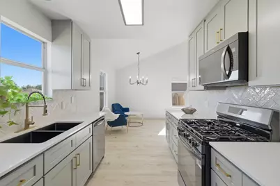 11625 Melstone Drive, Manor, TX 78653 - Photo 11