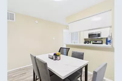 3115 Helms Street #202, Austin, TX 78705 - Photo 17