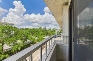 3115 Helms St, Austin, TX 78705 - Photo 15