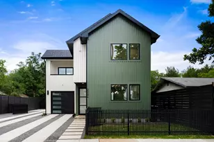 3204 Lyons Rd, Austin, TX 78702 - Photo 1