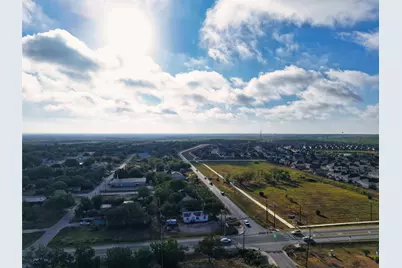 105 E Brenham Street, Manor, TX 78653 - Photo 19