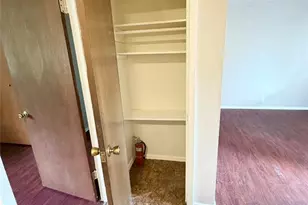 308 E 34th St, Austin, TX 78705 - Photo 5