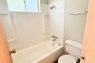 308 E 34th St, Austin, TX 78705 - Photo 7
