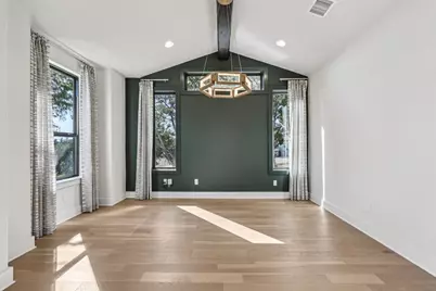 19316 Splendor Court, Jonestown, TX 78645 - Photo 5