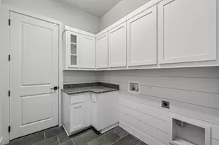 19316 Splendor Ct, Jonestown, TX 78645 - Photo 21