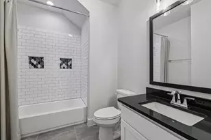 19316 Splendor Ct, Jonestown, TX 78645 - Photo 35