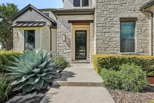 19316 Splendor Ct, Jonestown, TX 78645 - Photo 3