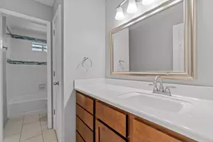 2321 E 5th St., Austin, TX 78702 - Photo 17