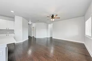 189 Tailwind Dr, Kyle, TX 78640 - Photo 11