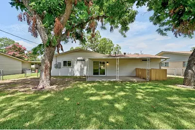 4803 Broadhill Drive, Austin, TX 78723 - Photo 13