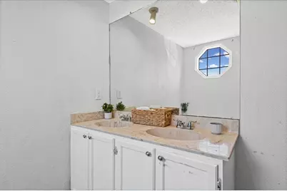 13501 Nutty Brown Road #B, Austin, TX 78737 - Photo 9