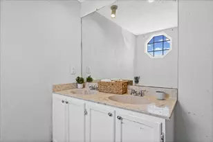 13501 Nutty Brown Rd, Austin, TX 78737 - Photo 9