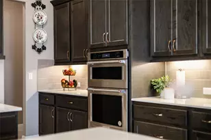 102 Pointer Ln, Georgetown, TX 78633 - Photo 17