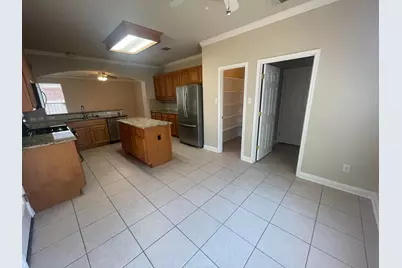 2204 Voyageurs Lane, Austin, TX 78747 - Photo 5