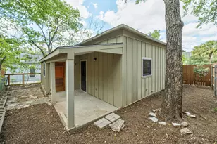 705 Waller St, Austin, TX 78702 - Photo 19