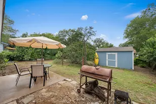 5800 Breezewood Dr, Austin, TX 78745 - Photo 11
