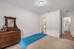 5800 Breezewood Dr, Austin, TX 78745 - Photo 11