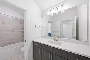 624 Breeze Hollow Ln, Georgetown, TX 78628 - Photo 13