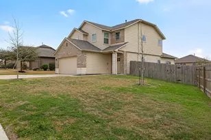 2009 Grow Ln, Austin, TX 78754 - Photo 29