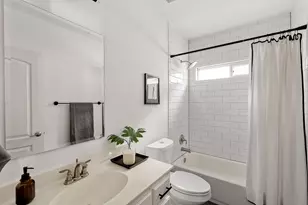 1313 E 13th St, Austin, TX 78702 - Photo 25