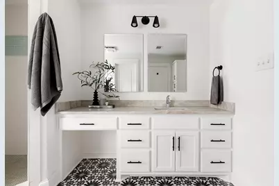 1313 E 13th Street, Austin, TX 78702 - Photo 23