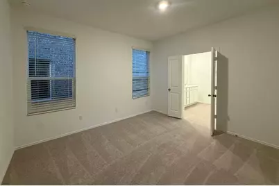 17704 Sage Thrasher Drive, Pflugerville, TX 78660 - Photo 9