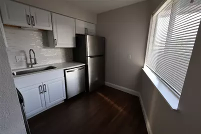 1840 Burton Drive #120, Austin, TX 78741 - Photo 5