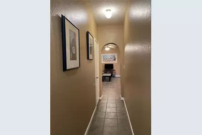 712 W 21st Street #303, Austin, TX 78705 - Photo 9